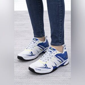 ACACIA Men’s Athletic Shoes - Blue and White 7.5 NWT - unisex (Women’s size 9)